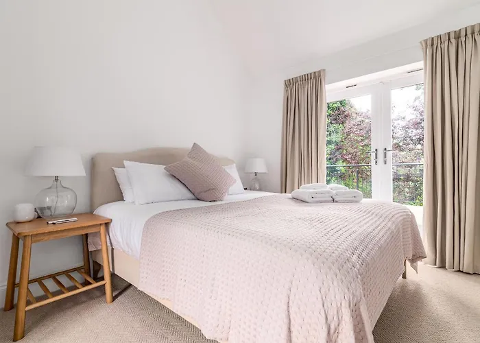 Sandsend Retreats