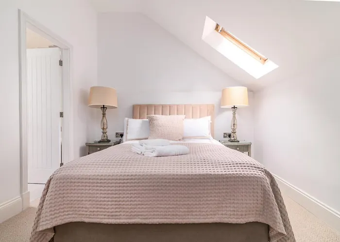 Sandsend Retreats